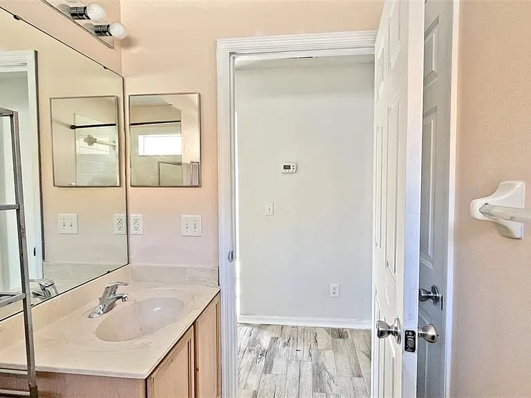 337 Silver Palms Cir — Photo 30