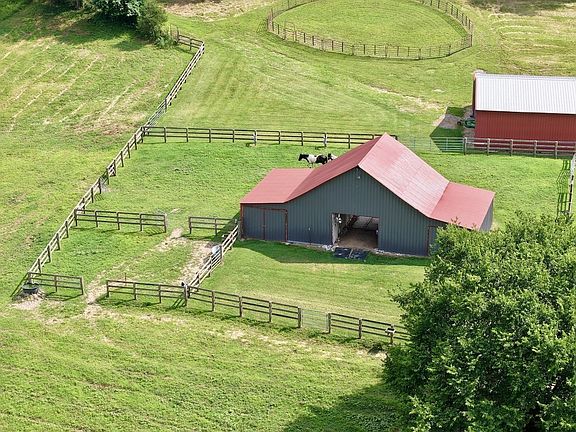 65th image of 161 Fowler Rd