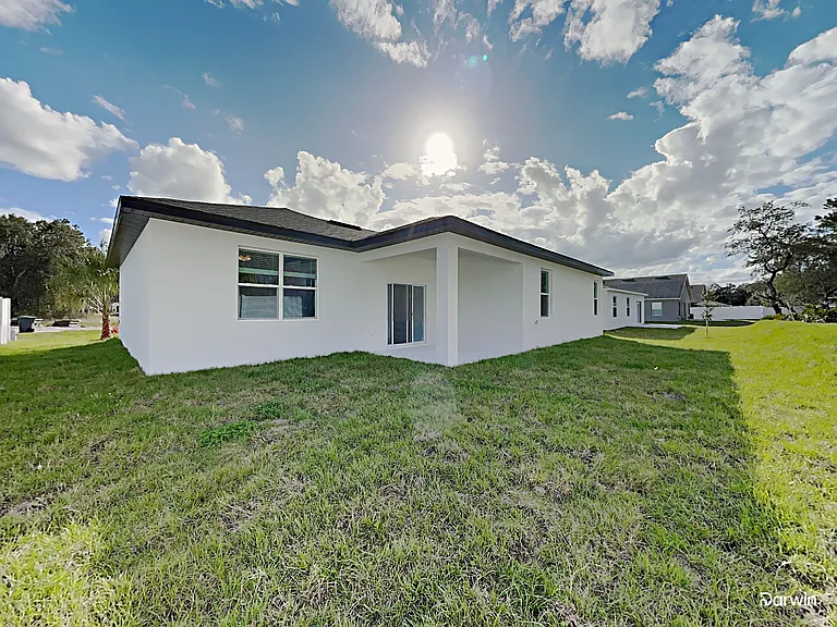 354 Gardenia Ct — Photo 17