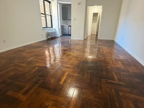 1151 Brighton Beach Ave, Brooklyn, NY