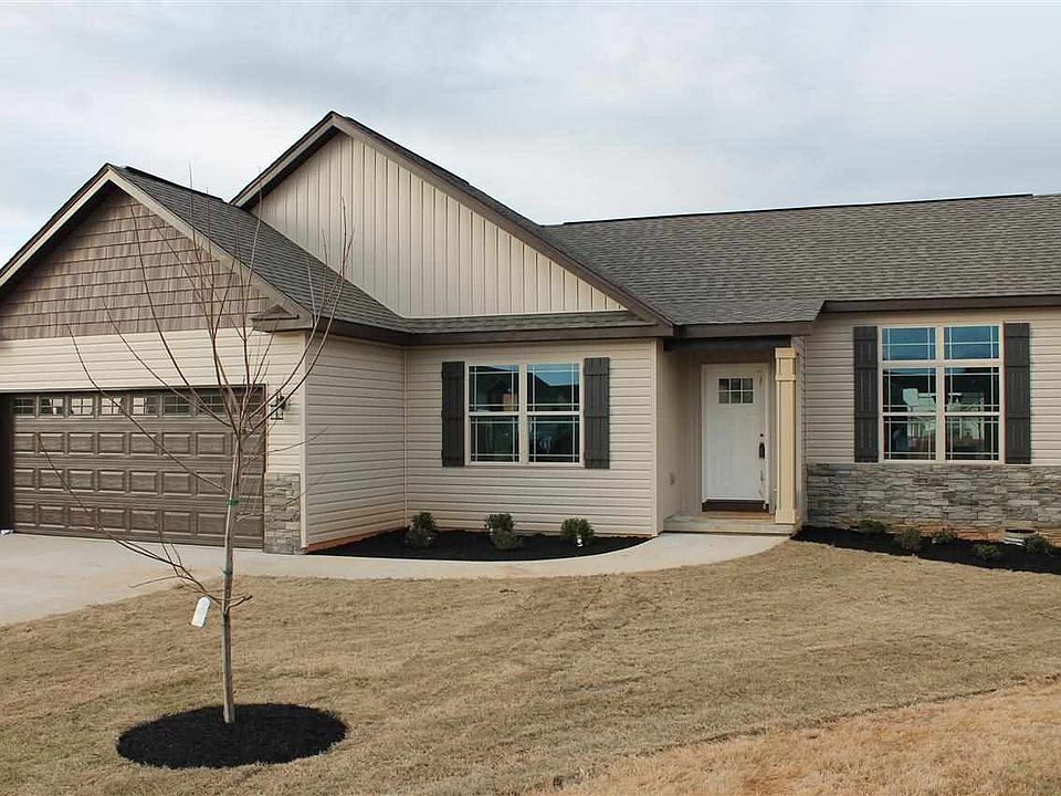 2nd image of 415 Kaitlin Mac Dr