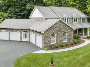 1103 Rail Fence Rd, Camillus, NY 13031