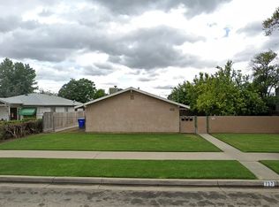 717 J St APT 101, Sanger, CA 93657