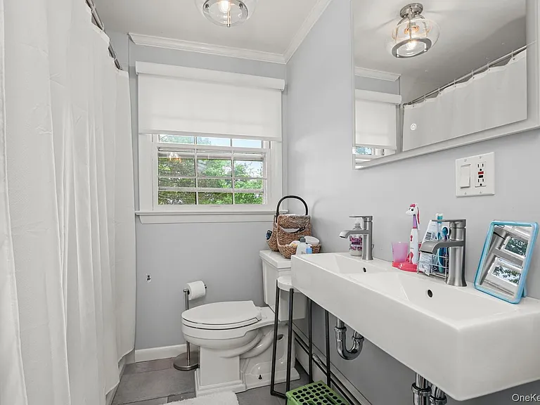 104 Forest Dr — Photo 9