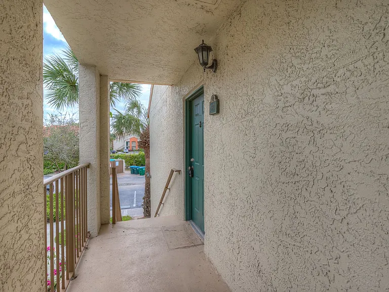 13545 Eagle Ridge Dr #827 — Photo 1