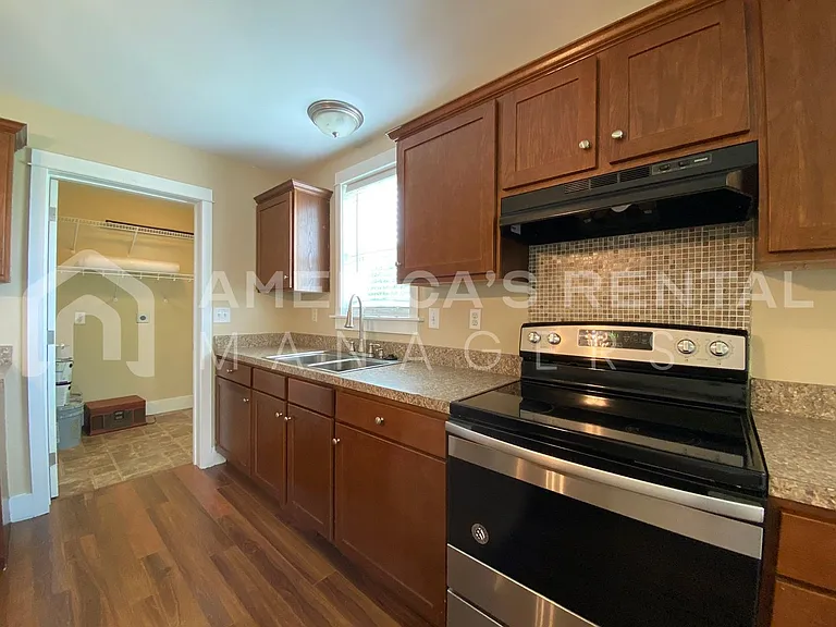 4145 Fitzpatrick Blvd — Photo 6