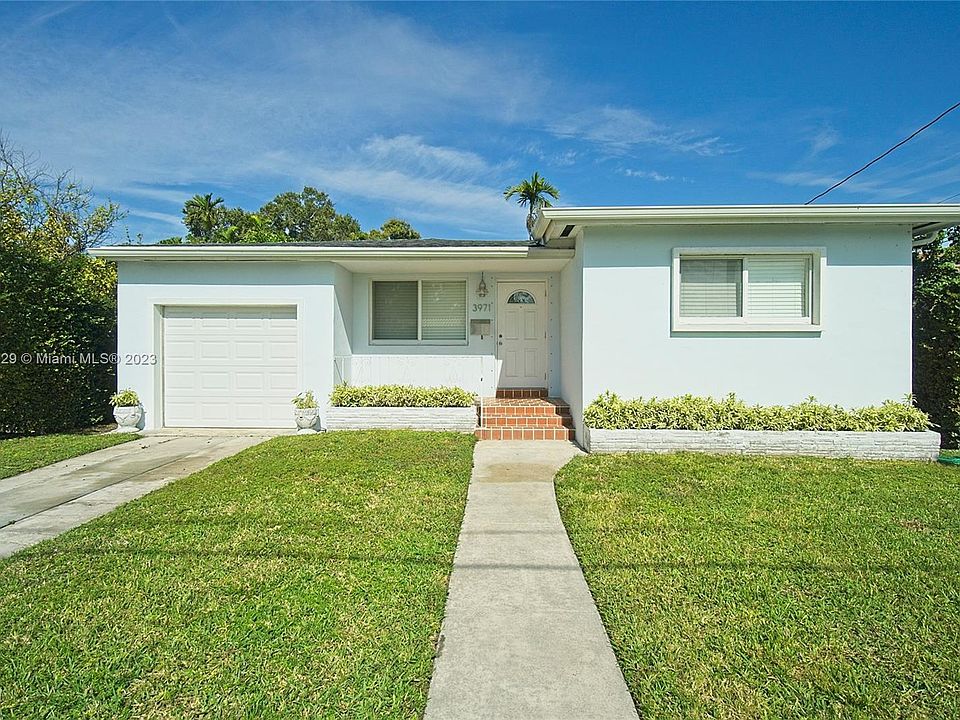 Welcome to 3971 SW 4 Street!