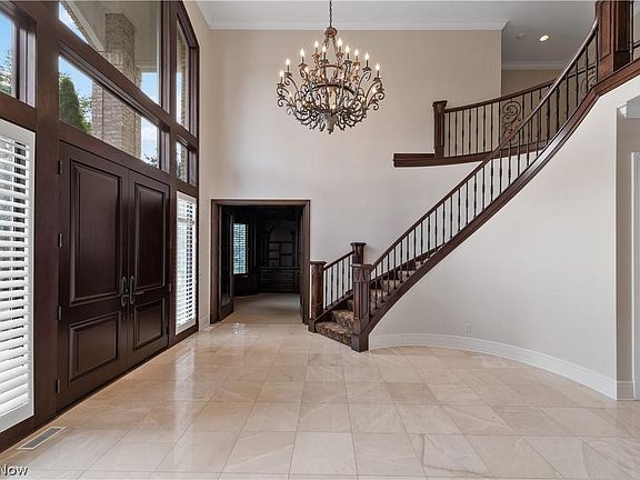 5th image of 655 Hardwick Dr