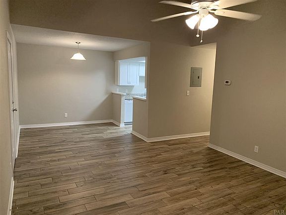 2nd image of 9483 Sunnehanna Blvd