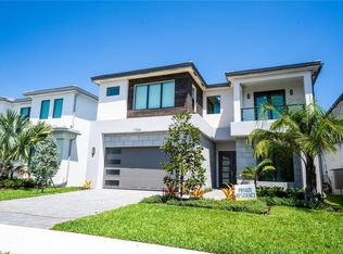17232 Teton River Rd, Boca Raton, FL 33496