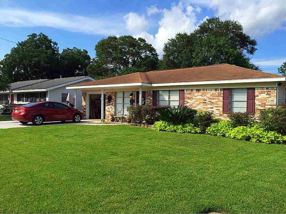 1st image of 514 Landry Dr
