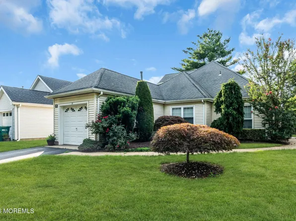 13 Jasmine Lane, Freehold, NJ 07728