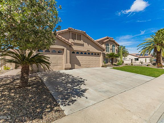 3rd image of 16618 S 38TH Place