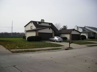 1373 Chancellor Dr, Edwardsville, IL 62025