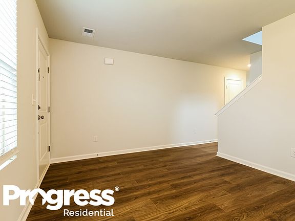 4th image of 1184 Langston Dr