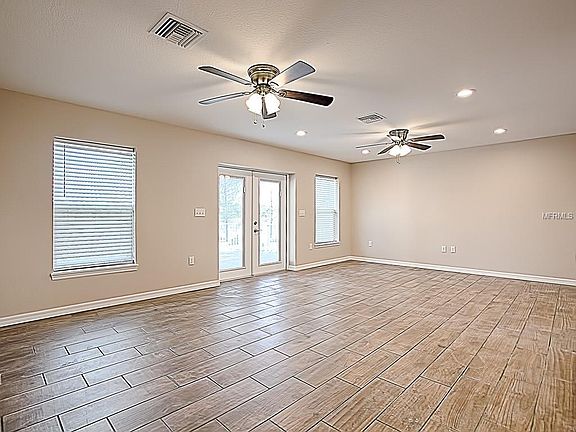 5th image of 37333 Turner Dr