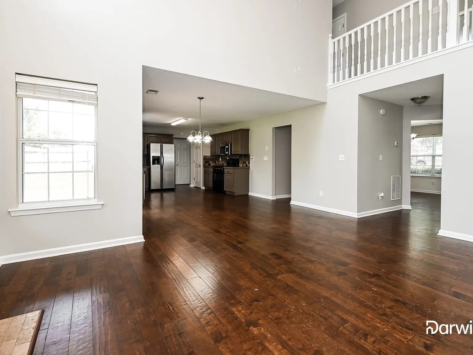 4 bed, 3.5 bath, 3002 sqft, $2,495 — Photo 4