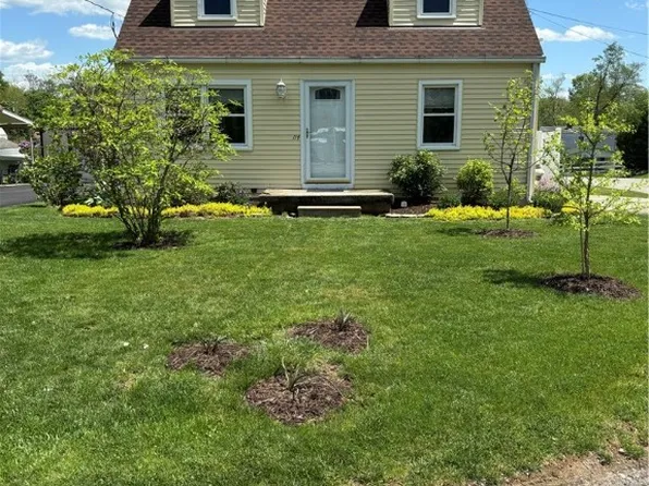 114 Deshon Ct, Butler, PA 16001