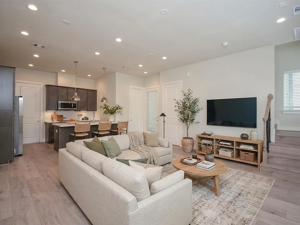 5914 Jasper Jones Way