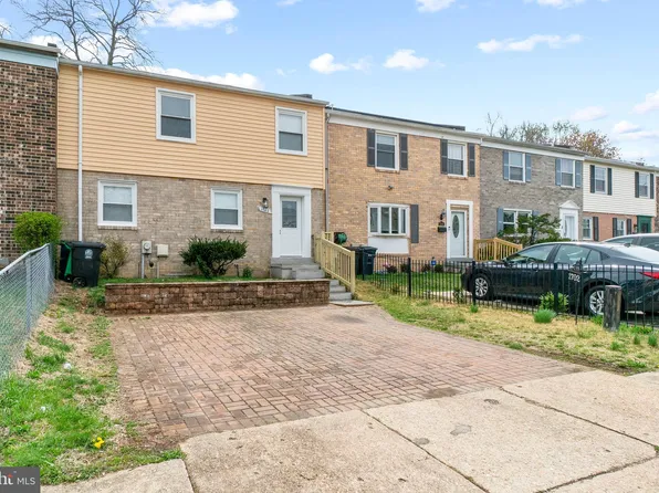 1702 Rollins Pl, Capitol Heights, MD 20743