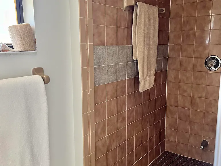 410 Rio Casa Dr S — Photo 11