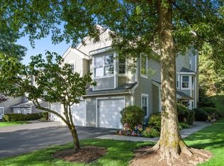 1503 Cornwall Rd, Mahwah, NJ 07430