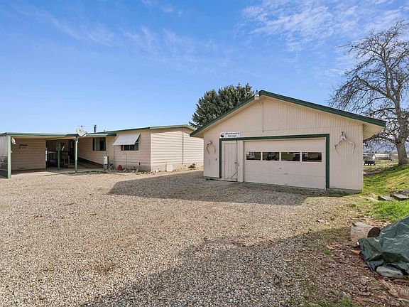 2nd image of 5315 Montour Rd