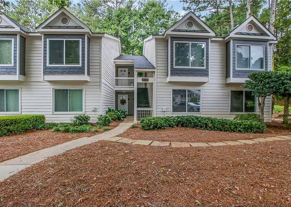 37 Fair Haven Way SE
