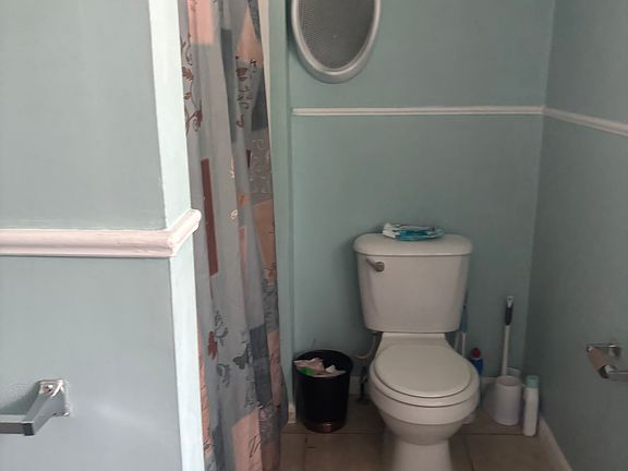 4th image of 2564 Premont Ave APT 2