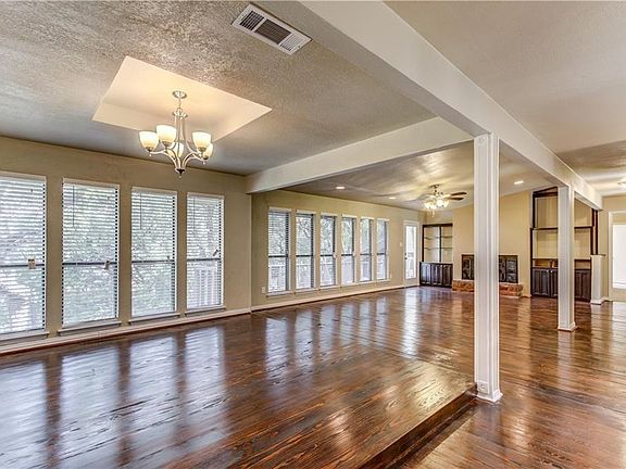 4th image of 207 Phoenix Dr