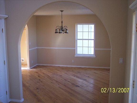 2nd image of 16277 Sand Hollow Rd