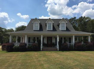 893 Service Rd, Laurel, MS 39443