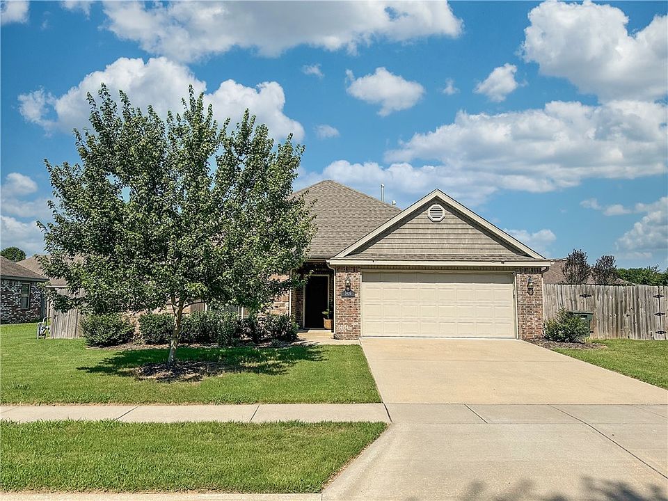 1st image of 3926 W Brightwater Pl
