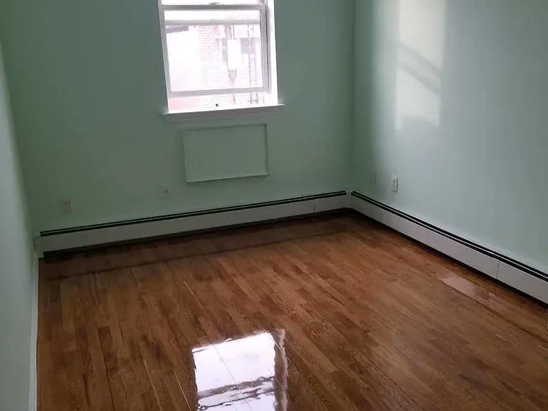 64 Bay 38 St #2A — Photo 3
