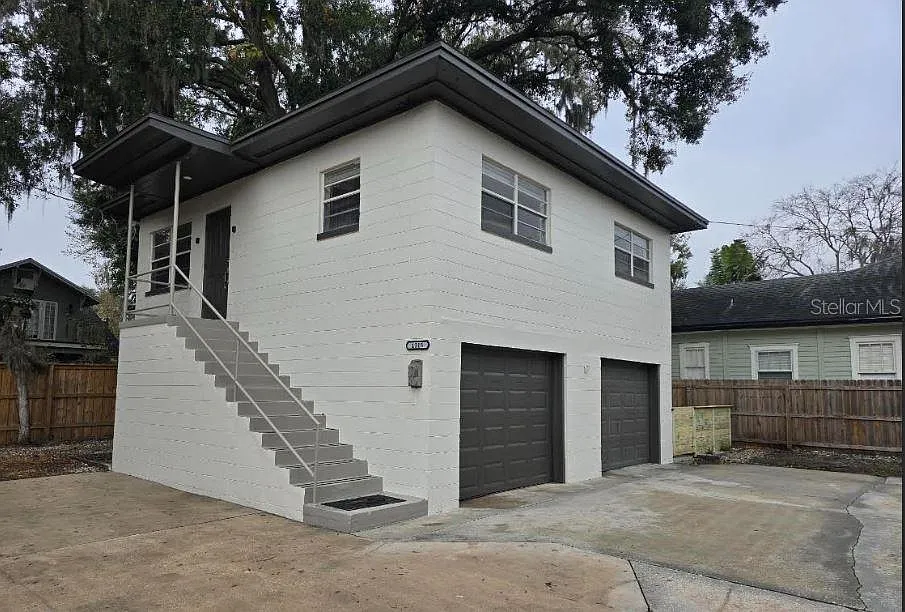 1315 E Central Blvd