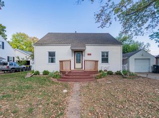 4 University Ct, Normal, IL 61761