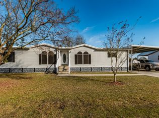 107 Blanco Dr, Youngsville, LA 70592