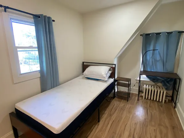 2401 Shirlington Rd, Arlington, VA 22206