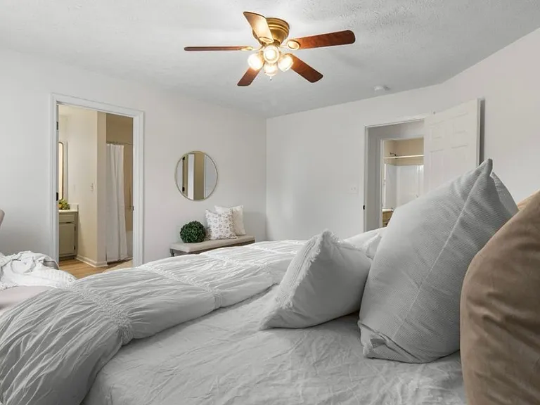 2424 Calico Ct — Photo 18