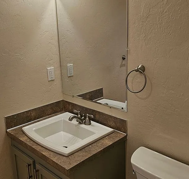 Kentfield Townhomes I & II — Photo 13