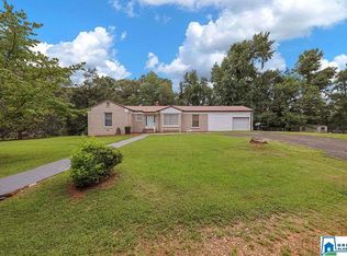 5818 Glade Rd, Anniston, AL 36206