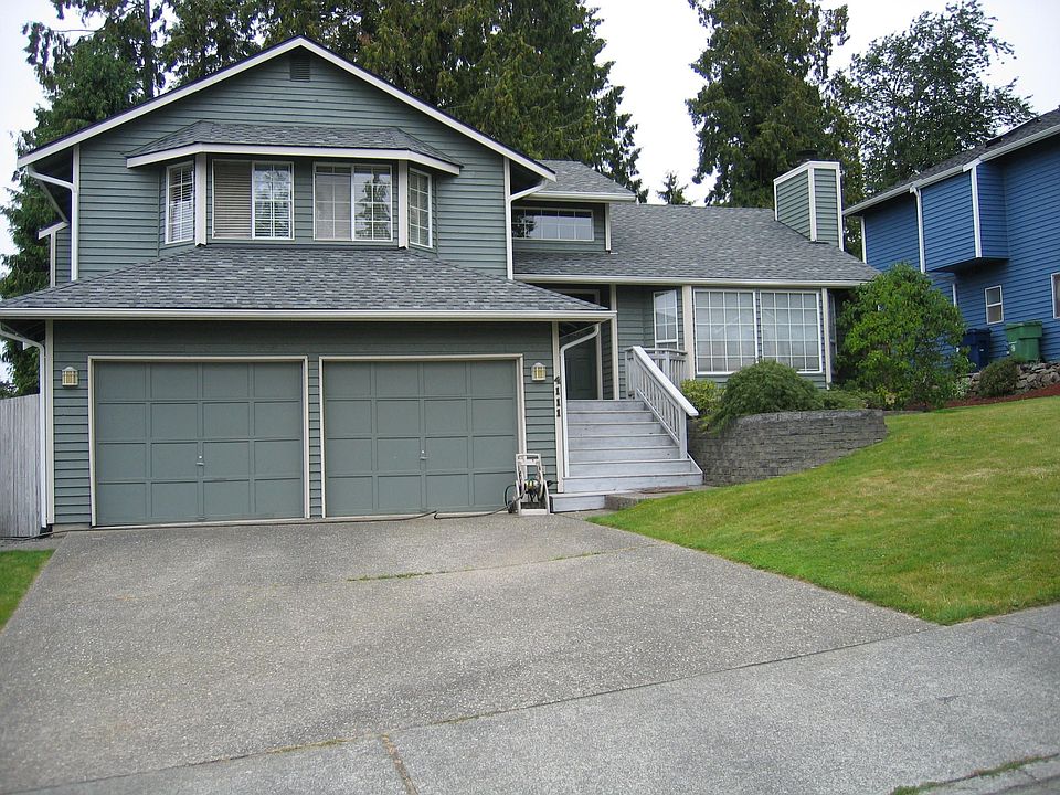1st image of 4111 186th St SW