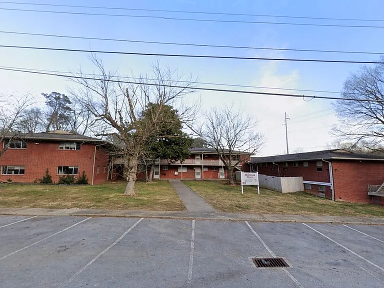 Holston Apartments — Photo 44