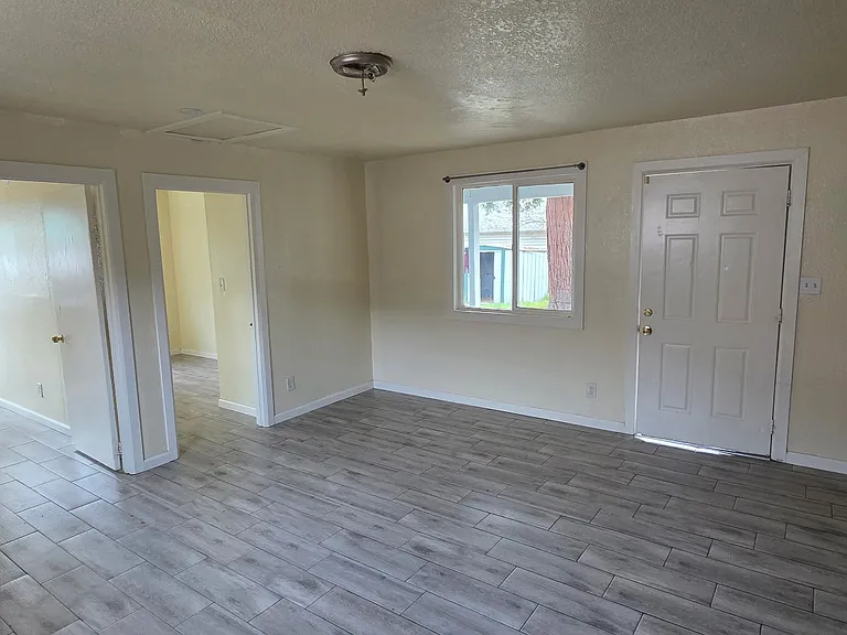 411 Benicia Rd #C — Photo 8