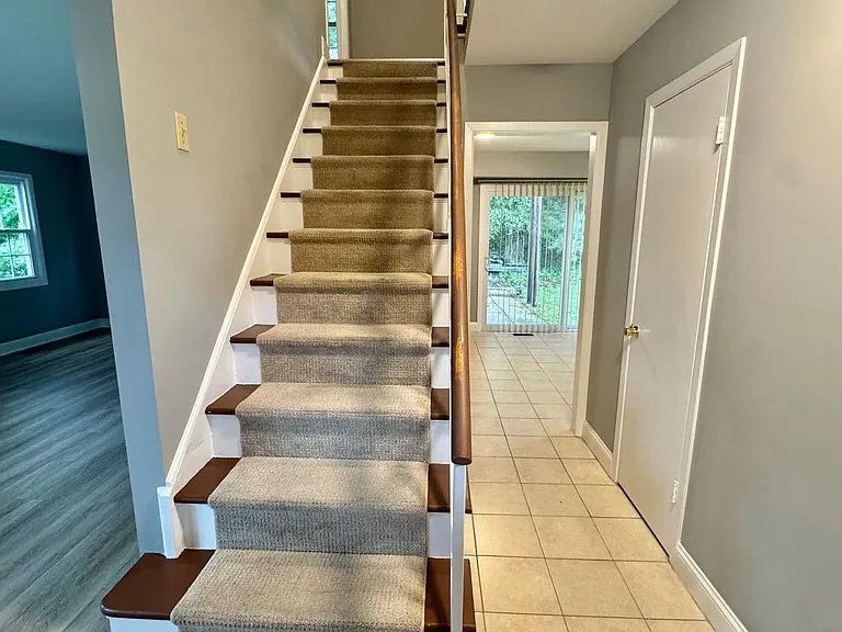 4908 Rocky Spring Ln — Photo 2