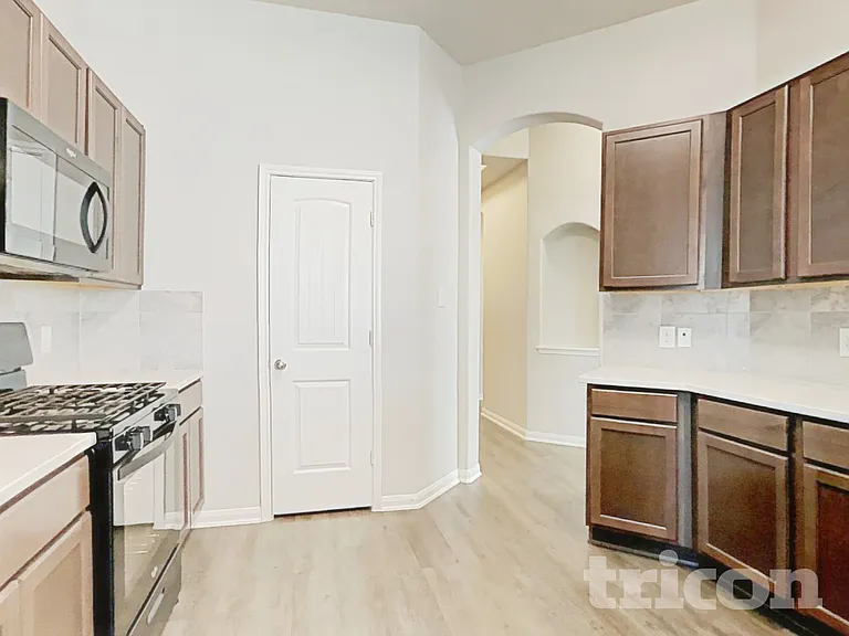3606 Karissa Rd — Photo 6