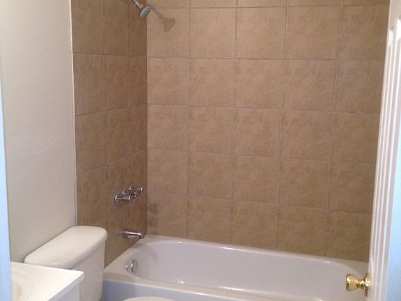 2nd image of 11524 NW 67th Ter