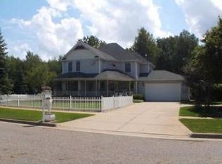 5514 Jessael Dr, Bath, MI 48808