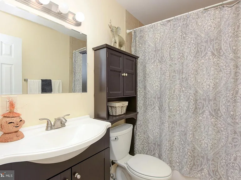 8506 Wagon Wheel Rd — Photo 20