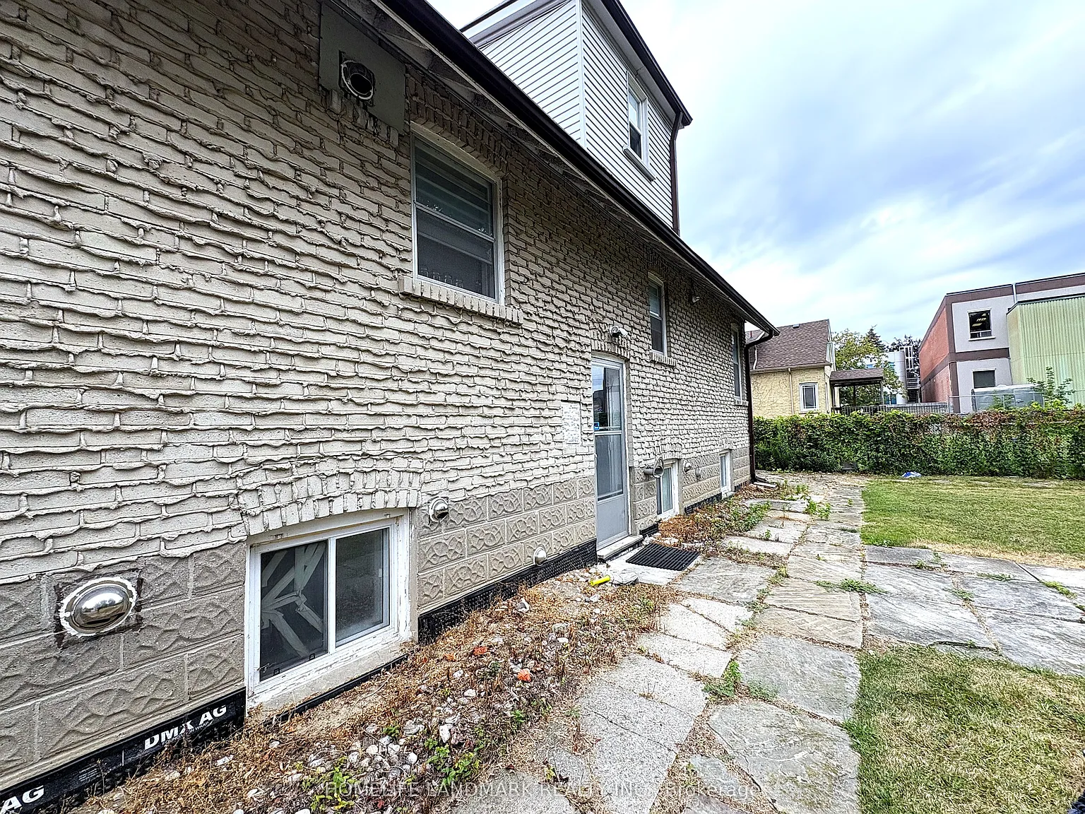 2 bed, $1,650 — Photo 3